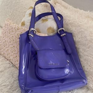 Beautiful Ted Baker Purple Patent Leather shoulder bag. In great condition💜💜